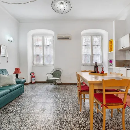 Chez Moi - * Cagliari